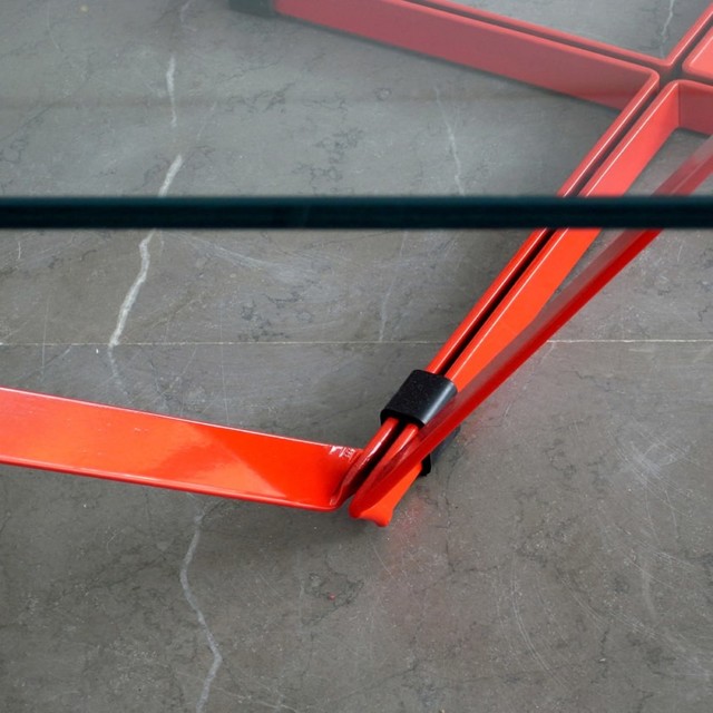 Pinwheel table - Nomos Architects